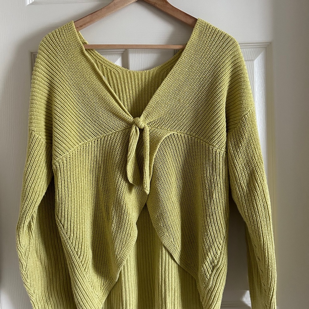 Vintage Yellow Tie Sweater